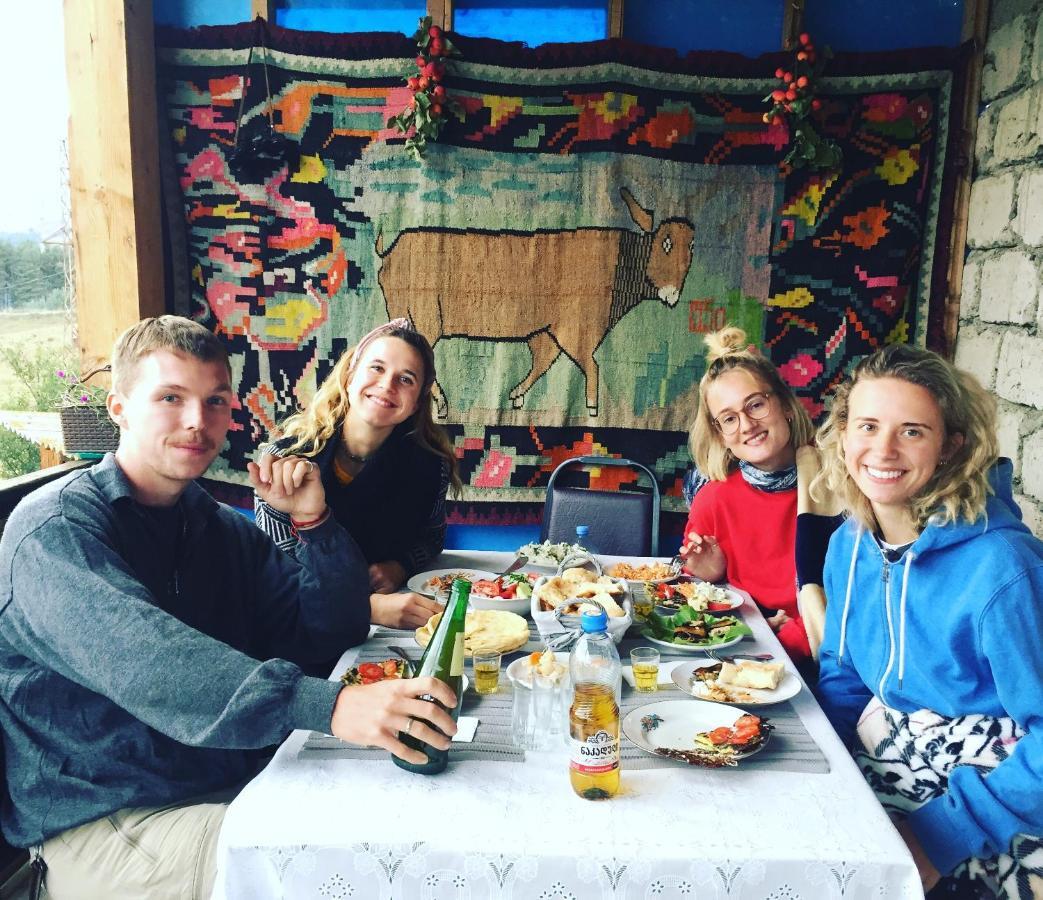Guest House Gere Omalo Екстериор снимка